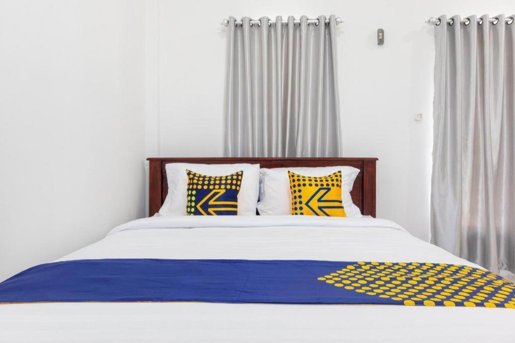 Spot On 2063 Bethania Residence Kupang  Bagian luar foto