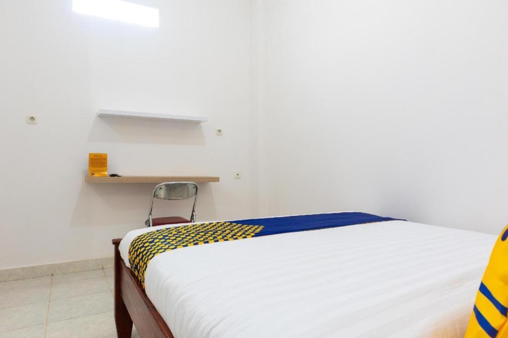 Spot On 2063 Bethania Residence Kupang  Bagian luar foto