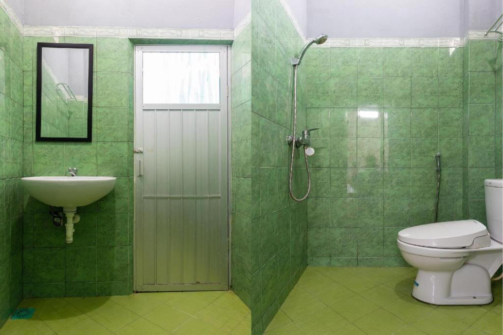 Spot On 2063 Bethania Residence Kupang  Bagian luar foto
