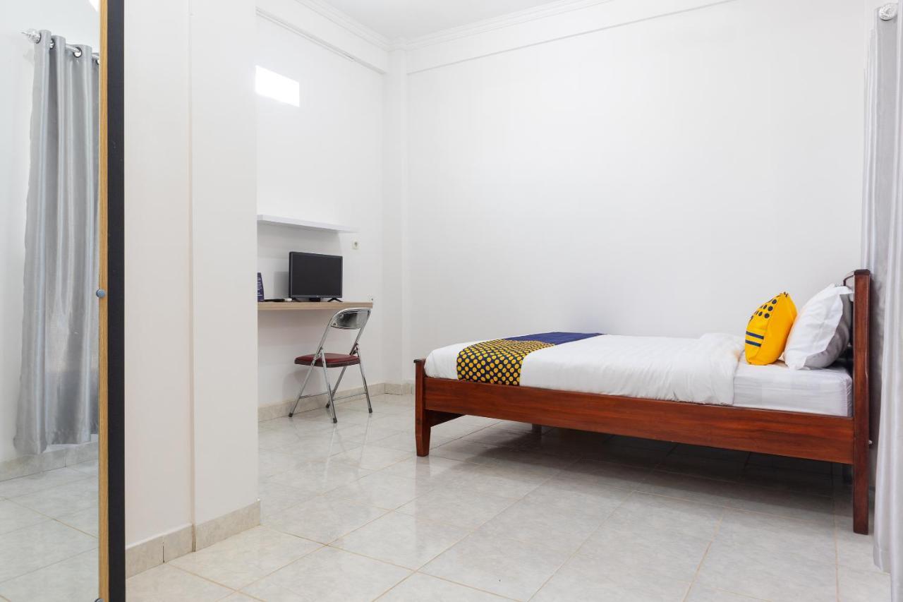 Spot On 2063 Bethania Residence Kupang  Bagian luar foto